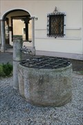 Image for Brunnen an der Schlosseinkehr - Aschau im Chiemgau, Lk. Rosenheim, Bayern, D