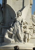 Image for Angel of Justice -- Victoria Memorial, Buckingham Palace, Westminster, London, UK