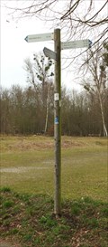 Image for Hiking Trail Arrows around Liblarer Lake, Parking Area East, Erftstadt - NRW / Germany
