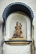 Image for Virgin Mary with infant Jesus at the domestic's entrance of Adenauerhaus, Rhöndorf, NRW, Germany