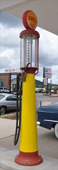 Image for Shell Vintage Gas Pump - Williams, Arizona