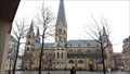 Image for Bericht "Bonner Münster Geheimnisvolle Gruft unter der Kirche entdeckt" - Bonn, North Rhine-Westphalia, Germany