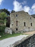 Image for En Corse, un oléiculteur perpétue la tradition du moulin à l’huile d’olive - Sainte Lucie de Tallano - France
