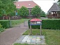 Image for Mini Bibliotheek "Op 'e Feanhoop" - De Veenhoop NL