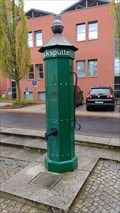 Image for Handwasserpumpe am historischen Stadtzentrum - Leer, NS, Deutschland