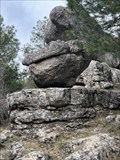 Image for Roca balanceándose - Cuenca, Castilla La Mancha, España