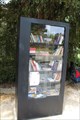 Image for Une petite bibliothèque gratuite - Epernay, France