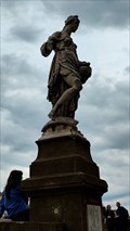 Image for 4 estatuas representando las 4 estaciones - Florencia, Italia